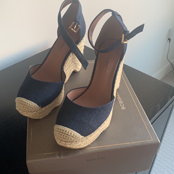 Summer espadrille shoe in blue.  Like new.